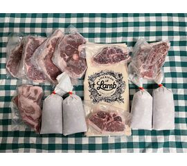 Lamb meat bundle with leg steaks, loin chops and more